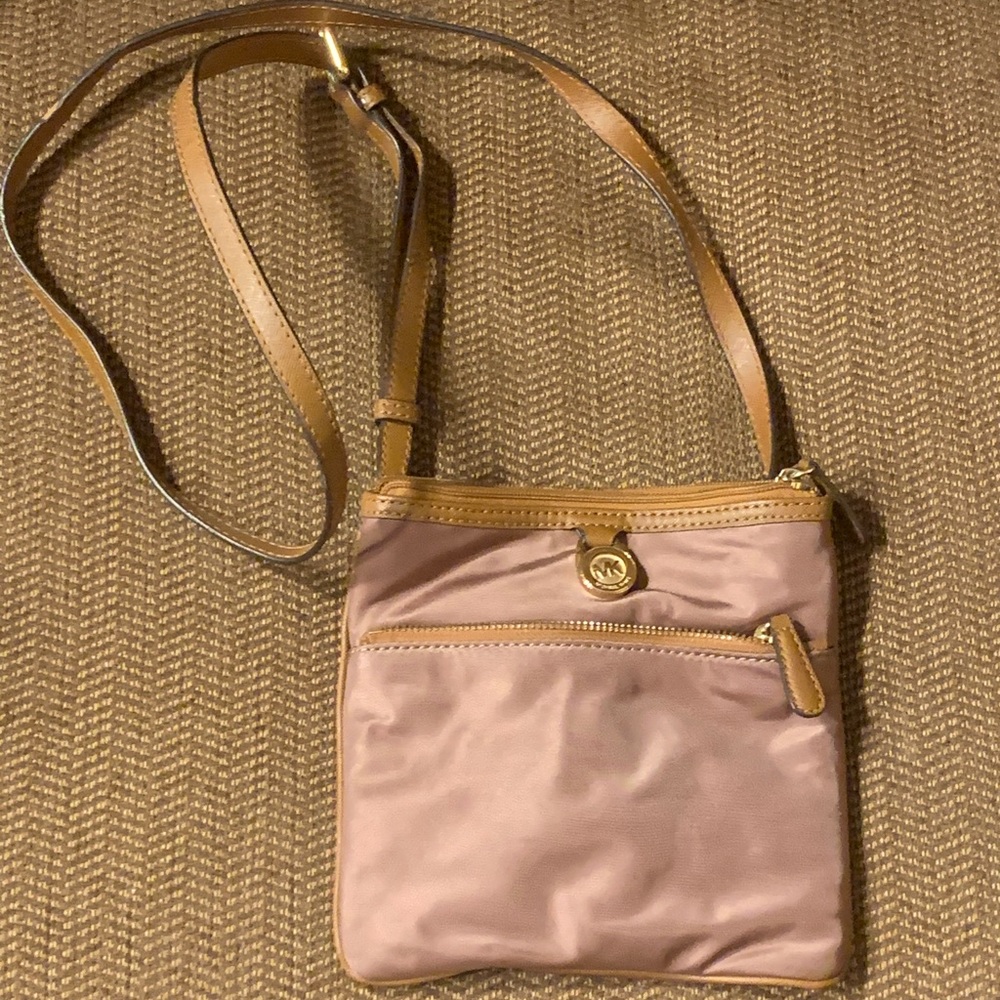 100% Auth Michael Kors Handbag